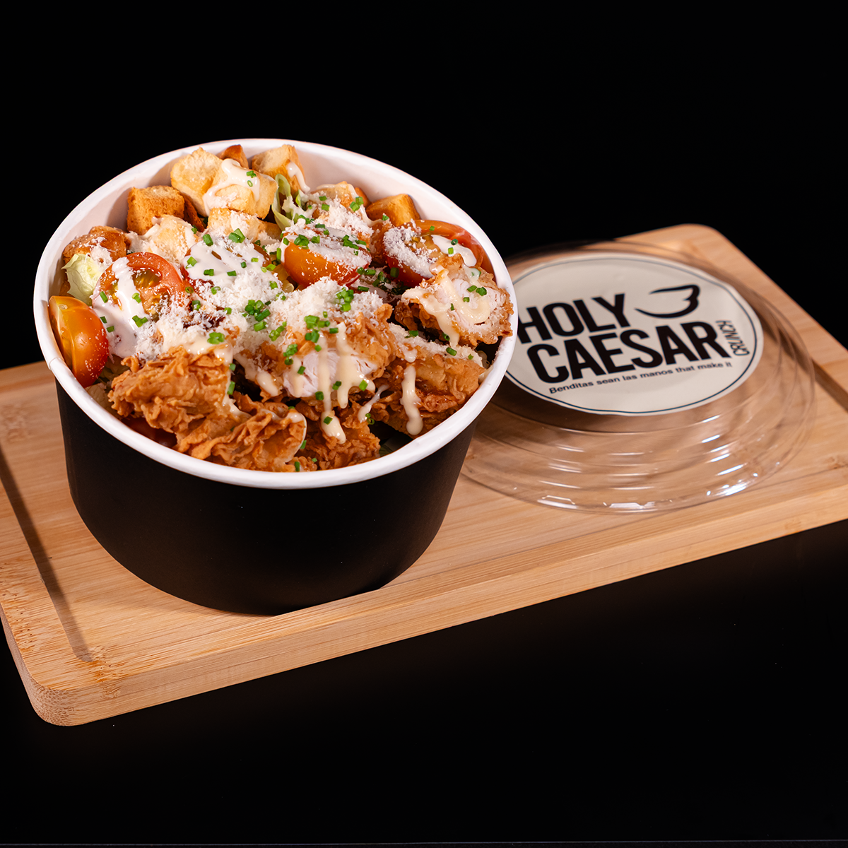 Holy Caesar Crunch - Ensalada César con Pollo Crujiente